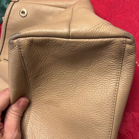 COACH bag with Chain straps detail. See pictures for corner wear. *HOST PICK - Picture 7 of 14